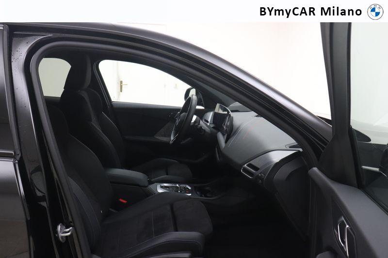 BMW Serie 1 118d MSport Pro auto https://cdn.bymycar.eu/it-bo/assets/images/vehicles/vo/5785/BMW-SERIE-1-F70-jpg-8.jpg