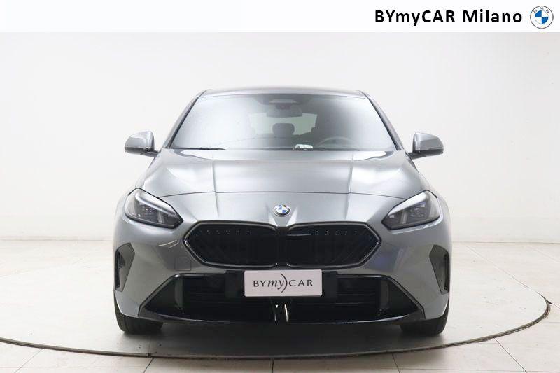 BMW Serie 1 118d MSport Pro auto https://cdn.bymycar.eu/it-bo/assets/images/vehicles/vo/5788/BMW-SERIE-1-F70-jpg-4.jpg