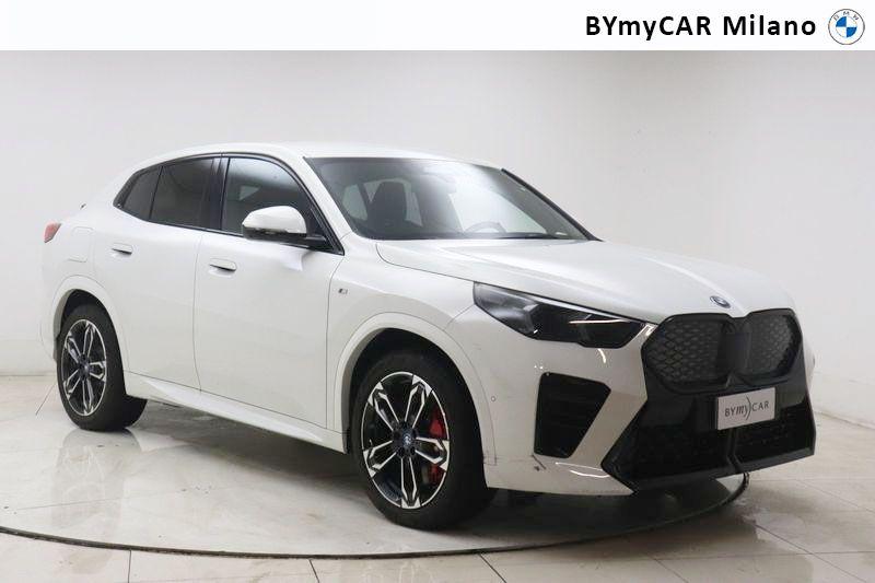 BMW X2 iX2 edrive 20 MSport Pro https://cdn.bymycar.eu/it-bo/assets/images/vehicles/vo/5798/BMW-X2-U10-jpg-5.jpg