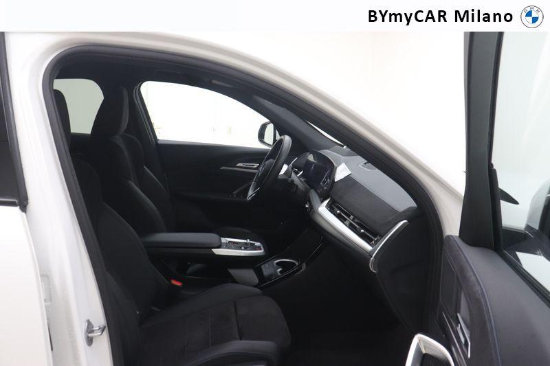 BMW X2 iX2 edrive 20 MSport Pro https://cdn.bymycar.eu/it-bo/assets/images/vehicles/vo/5798/BMW-X2-U10-jpg-8.jpg