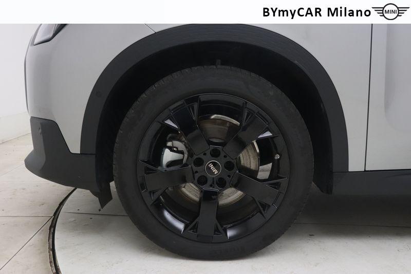 Mini Countryman Mini Countryman 1.5 48V C Classic auto https://cdn.bymycar.eu/it-bo/assets/images/vehicles/vo/5867/MINI-MINI-COUNTRYMAN-U25-jpg-10.jpg