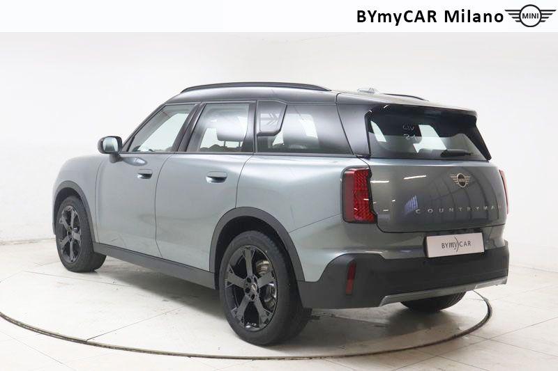 Mini Countryman Mini Countryman 1.5 48V C Classic auto https://cdn.bymycar.eu/it-bo/assets/images/vehicles/vo/5869/MINI-MINI-COUNTRYMAN-U25-jpg-2.jpg