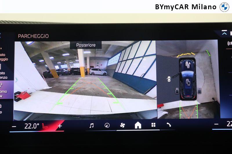 BMW Serie 5 520d Touring 48V xdrive MSport auto https://cdn.bymycar.eu/it-bo/assets/images/vehicles/vo/5870/BMW-SERIE-5-G61-2024-TOURING-jpg-13.jpg