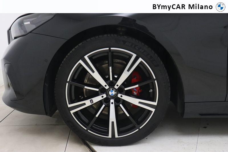 BMW Serie 5 520d Touring 48V xdrive MSport auto https://cdn.bymycar.eu/it-bo/assets/images/vehicles/vo/5870/BMW-SERIE-5-G61-2024-TOURING-jpg-9.jpg