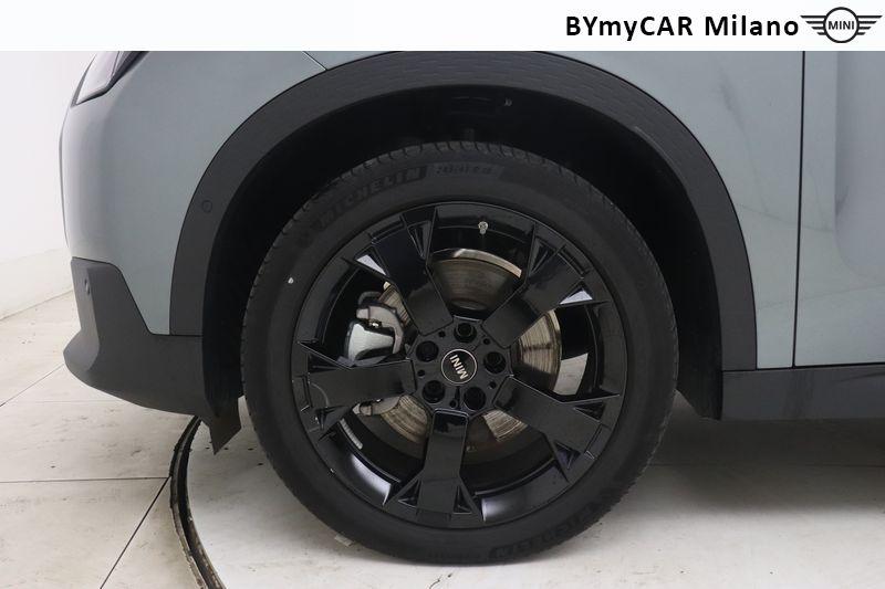 Mini Countryman Mini Countryman 1.5 48V C Classic auto https://cdn.bymycar.eu/it-bo/assets/images/vehicles/vo/5871/MINI-MINI-COUNTRYMAN-U25-jpg-9.jpg