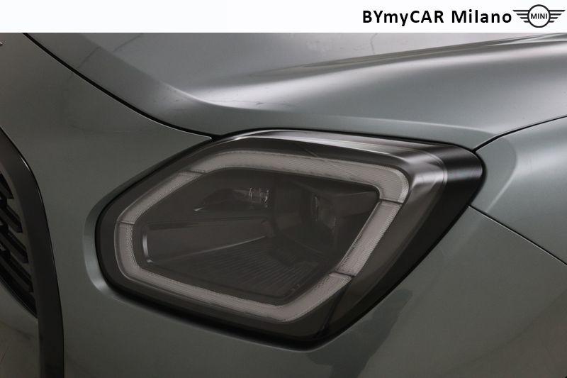 Mini Countryman Mini Countryman 1.5 48V C Classic auto https://cdn.bymycar.eu/it-bo/assets/images/vehicles/vo/5872/MINI-MINI-COUNTRYMAN-U25-jpg-10.jpg