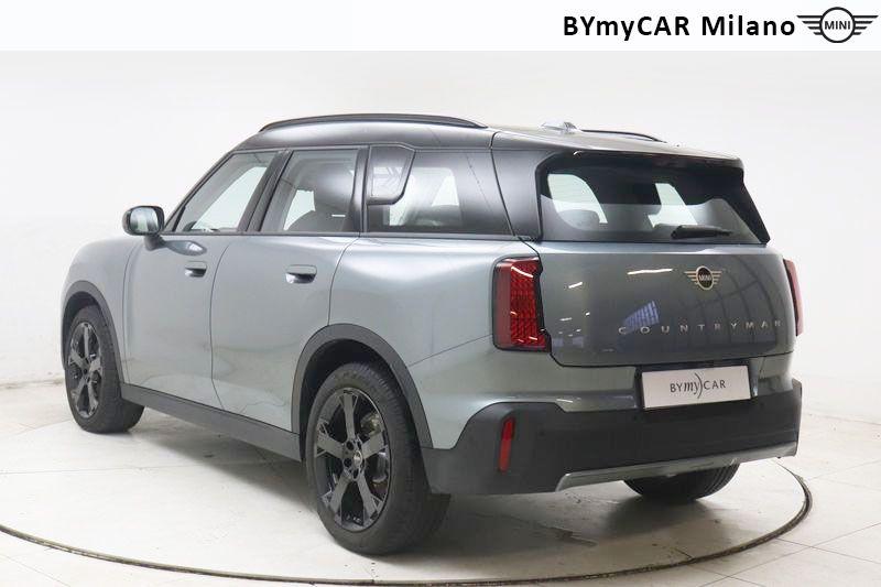 Mini Countryman Mini Countryman 1.5 48V C Classic auto https://cdn.bymycar.eu/it-bo/assets/images/vehicles/vo/5872/MINI-MINI-COUNTRYMAN-U25-jpg-2.jpg