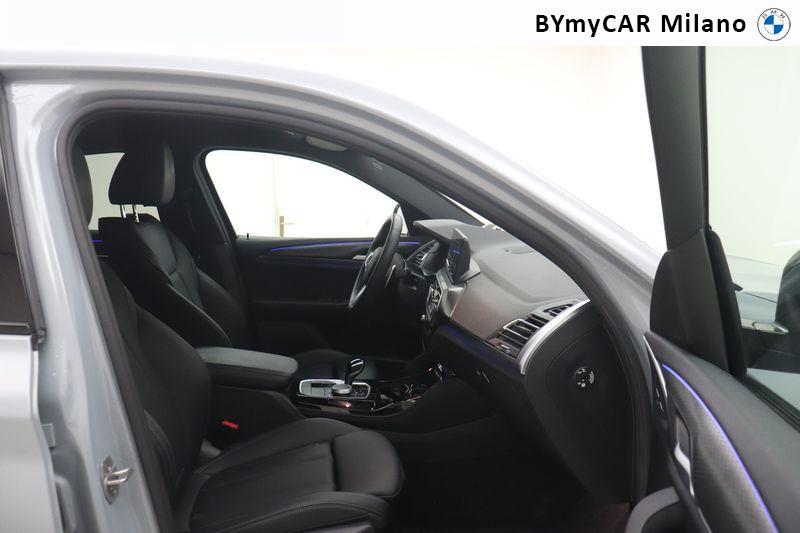 BMW X4 X4 xdrive20d mhev 48V Msport auto https://cdn.bymycar.eu/it-bo/assets/images/vehicles/vo/5873/BMW-X4-G02-2021-jpg-8.jpg