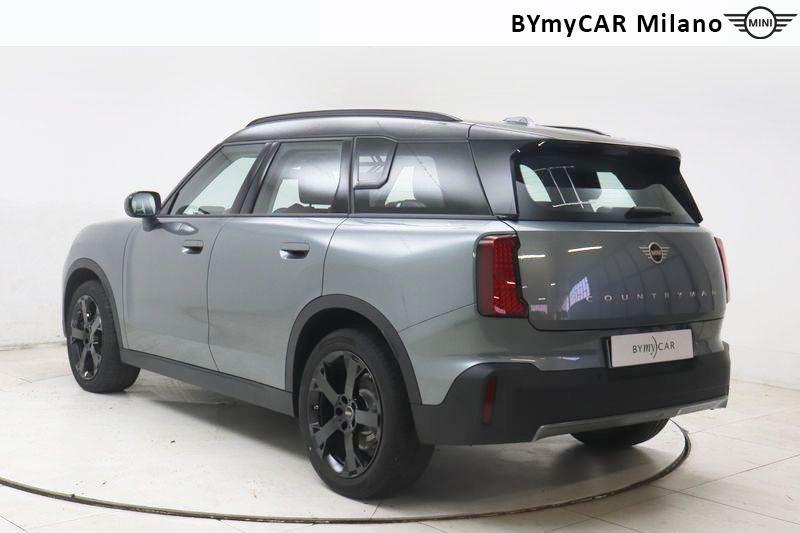 Mini Countryman Mini Countryman 1.5 48V C Classic auto https://cdn.bymycar.eu/it-bo/assets/images/vehicles/vo/5874/MINI-MINI-COUNTRYMAN-U25-jpg-2.jpg
