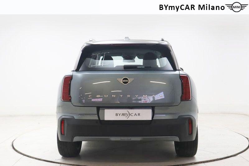 Mini Countryman Mini Countryman 1.5 48V C Classic auto https://cdn.bymycar.eu/it-bo/assets/images/vehicles/vo/5874/MINI-MINI-COUNTRYMAN-U25-jpg-4.jpg