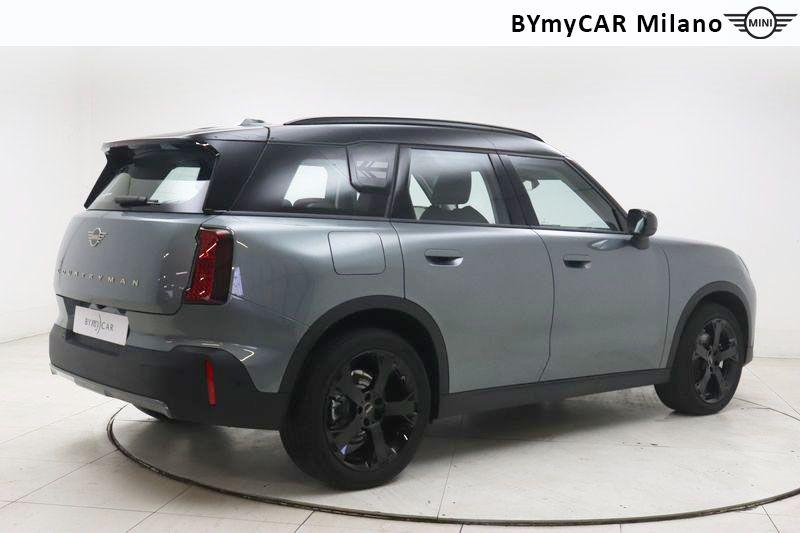 Mini Countryman Mini Countryman 1.5 48V C Classic auto https://cdn.bymycar.eu/it-bo/assets/images/vehicles/vo/5874/MINI-MINI-COUNTRYMAN-U25-jpg-8.jpg