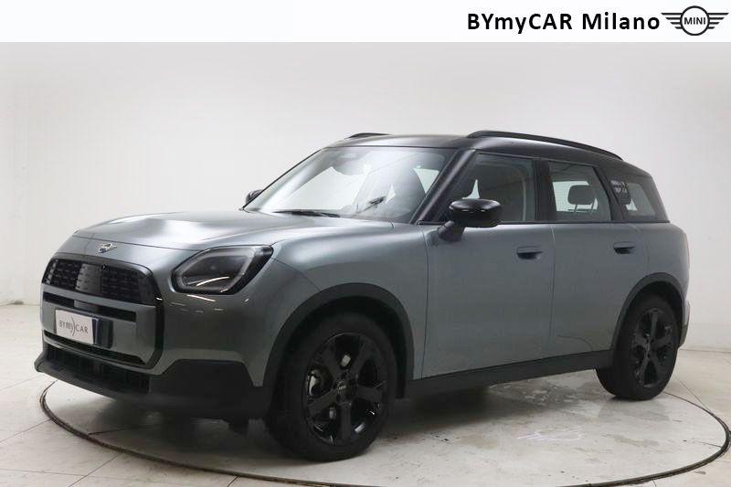 Mini Countryman Mini Countryman 1.5 48V C Classic auto https://cdn.bymycar.eu/it-bo/assets/images/vehicles/vo/5877/MINI-MINI-COUNTRYMAN-U25-jpg-0.jpg
