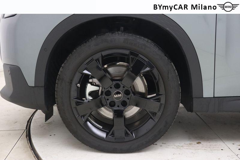 Mini Countryman Mini Countryman 1.5 48V C Classic auto https://cdn.bymycar.eu/it-bo/assets/images/vehicles/vo/5877/MINI-MINI-COUNTRYMAN-U25-jpg-9.jpg