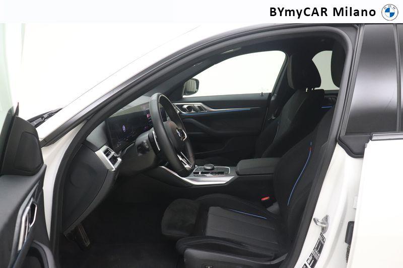 BMW Serie 4 420d Gran Coupe mhev 48V xdrive MSport auto https://cdn.bymycar.eu/it-bo/assets/images/vehicles/vo/5878/BMW-SERIE-4-G26-LCI-2024-GRAN-COUPE-jpg-12.jpg