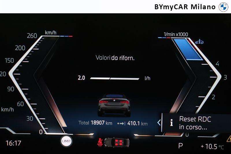 BMW Serie 4 420d Cabrio mhev 48V MSport auto https://cdn.bymycar.eu/it-bo/assets/images/vehicles/vo/5880/BMW-SERIE-4-G23-LCI-2024-CABRIO-jpg-13.jpg