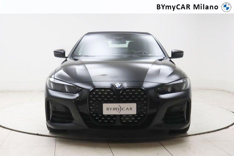 BMW Serie 4 420d Cabrio mhev 48V MSport auto https://cdn.bymycar.eu/it-bo/assets/images/vehicles/vo/5882/BMW-SERIE-4-G23-LCI-2024-CABRIO-jpg-4.jpg