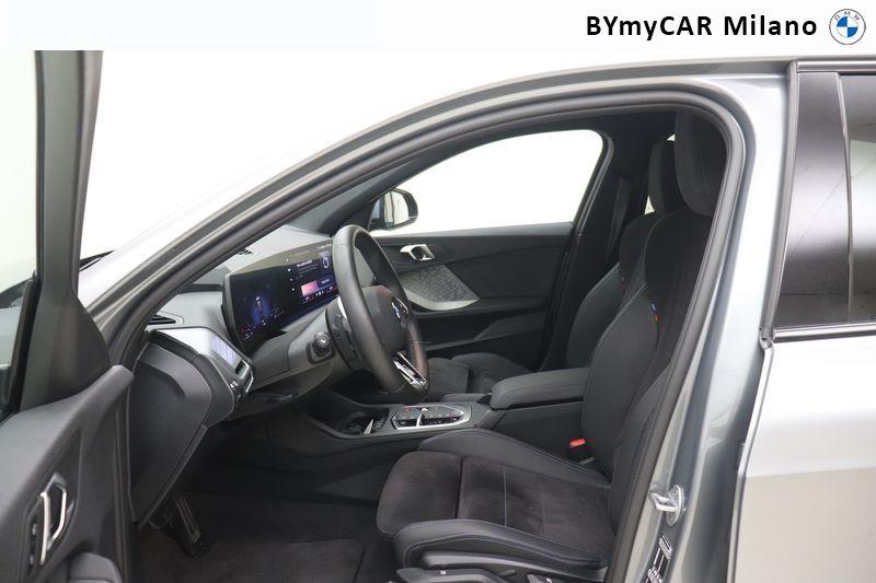 BMW Serie 1 118d MSport Pro auto https://cdn.bymycar.eu/it-bo/assets/images/vehicles/vo/5889/BMW-SERIE-1-F70-jpg-11.jpg