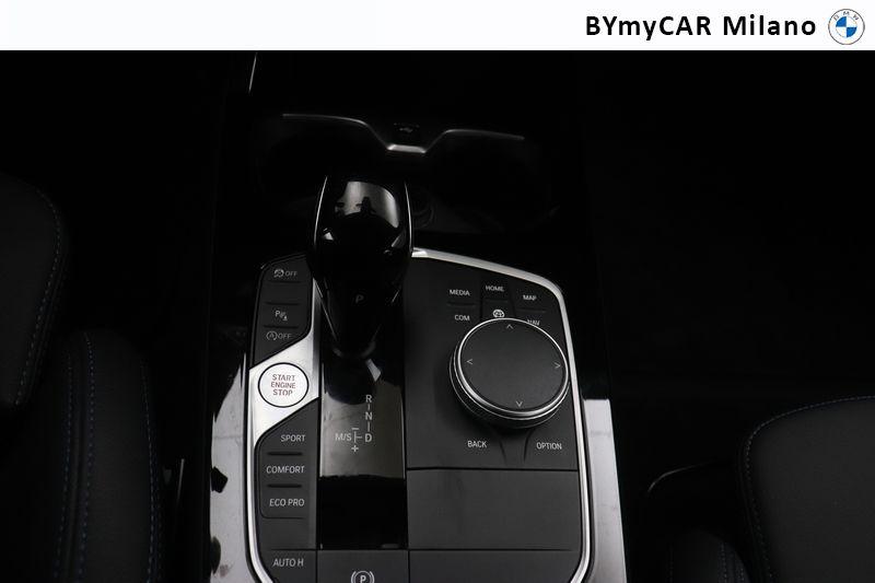 BMW Serie 1 118i Msport 136cv auto https://cdn.bymycar.eu/it-bo/assets/images/vehicles/vo/5899/BMW-SERIE-1-F40-jpg-13.jpg