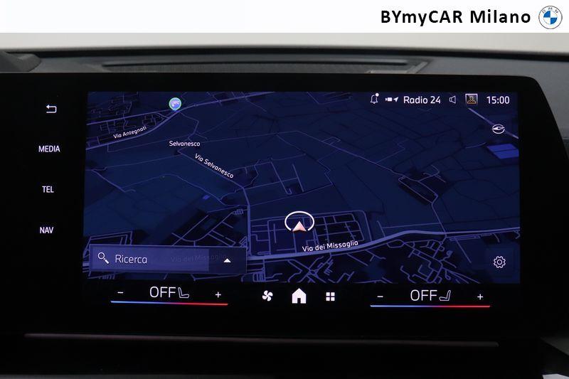 BMW X2 iX2 edrive 20 MSport Pro https://cdn.bymycar.eu/it-bo/assets/images/vehicles/vo/5904/BMW-X2-U10-jpg-12.jpg