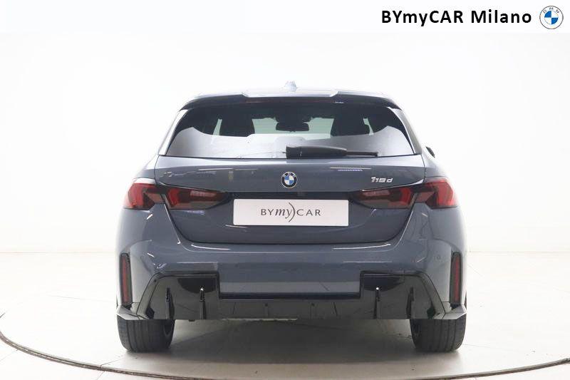 BMW Serie 1 118d MSport Pro auto https://cdn.bymycar.eu/it-bo/assets/images/vehicles/vo/5905/BMW-SERIE-1-F70-jpg-3.jpg