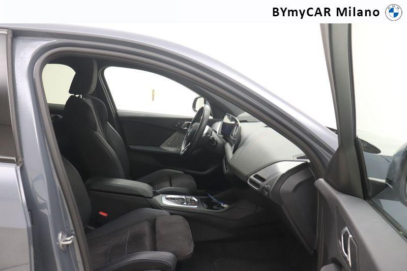 BMW Serie 1 118d MSport Pro auto https://cdn.bymycar.eu/it-bo/assets/images/vehicles/vo/5905/BMW-SERIE-1-F70-jpg-8.jpg