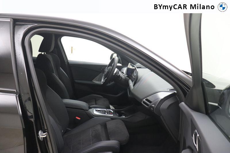 BMW Serie 1 118d MSport Pro auto https://cdn.bymycar.eu/it-bo/assets/images/vehicles/vo/5935/BMW-SERIE-1-F70-jpg-8.jpg