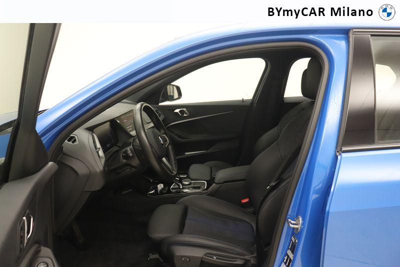 BMW Serie 1 118i Msport 136cv auto https://cdn.bymycar.eu/it-bo/assets/images/vehicles/vo/5941/BMW-SERIE-1-F40-jpg-11.jpg
