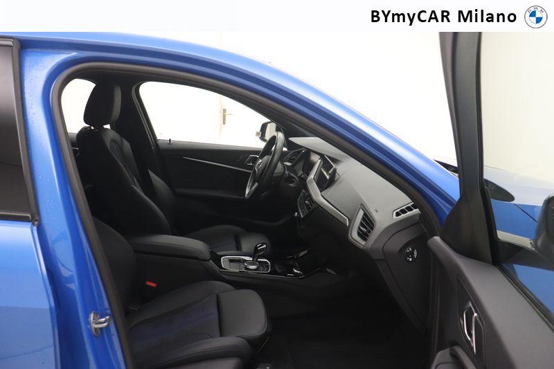 BMW Serie 1 118i Msport 136cv auto https://cdn.bymycar.eu/it-bo/assets/images/vehicles/vo/5941/BMW-SERIE-1-F40-jpg-8.jpg