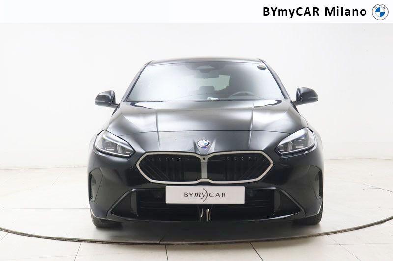 BMW Serie 1 120 48V MSport auto https://cdn.bymycar.eu/it-bo/assets/images/vehicles/vo/5943/BMW-SERIE-1-F70-jpg-4.jpg