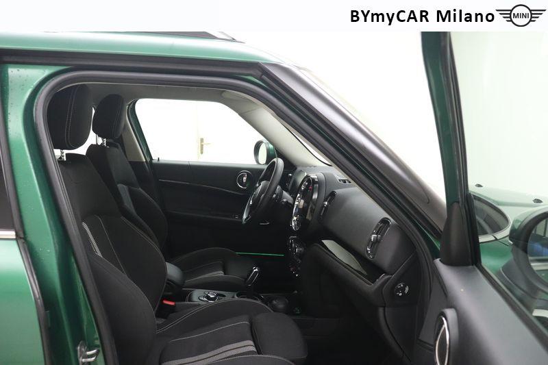 Mini Countryman Mini Countryman 2.0 Cooper SD Business all4 auto https://cdn.bymycar.eu/it-bo/assets/images/vehicles/vo/5947/MINI-MINI-COUNTRYMAN-F60-2020-jpg-8.jpg