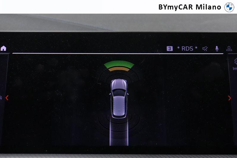 BMW Serie 1 116d Msport auto https://cdn.bymycar.eu/it-bo/assets/images/vehicles/vo/5957/BMW-SERIE-1-F40-jpg-13.jpg