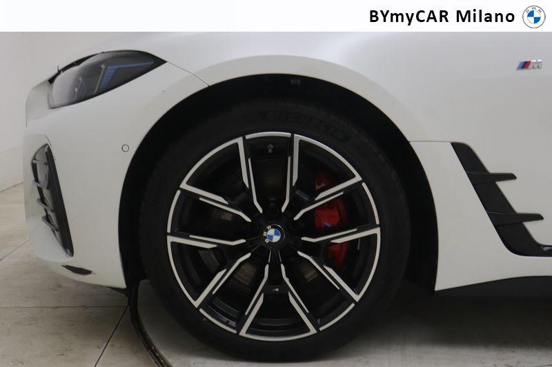 BMW Serie 4 i4 xdrive40 MSport https://cdn.bymycar.eu/it-bo/assets/images/vehicles/vo/5960/BMW-I4-G26-LCI-2024-jpg-9.jpg