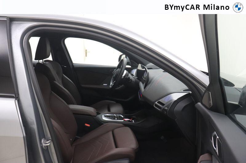 BMW Serie 1 120 48V MSport auto https://cdn.bymycar.eu/it-bo/assets/images/vehicles/vo/5962/BMW-SERIE-1-F70-jpg-8.jpg