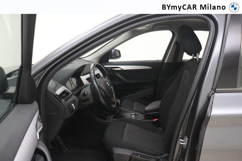 BMW X1 X1 xdrive18d Business my18 https://cdn.bymycar.eu/it-bo/assets/images/vehicles/vo/5965/BMW-X1-F48-jpg-11.jpg