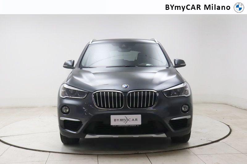 BMW X1 X1 sdrive18i xLine 140cv auto 7m https://cdn.bymycar.eu/it-bo/assets/images/vehicles/vo/5966/BMW-X1-F48-jpg-4.jpg