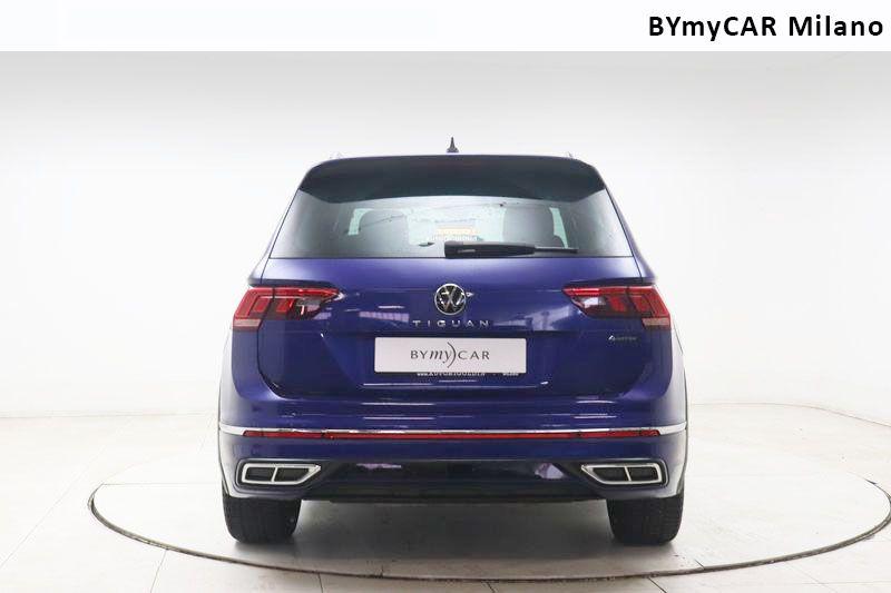 Volkswagen Tiguan Tiguan 2.0 tsi R-Line 4motion 190cv dsg https://cdn.bymycar.eu/it-bo/assets/images/vehicles/vo/5971/VOLKSWAGEN-TIGUAN-II-2021-jpg-3.jpg