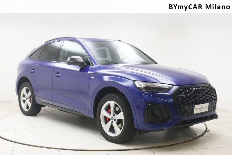 Audi Q5 Q5 Sportback 40 2.0 tdi mhev 12V S line quattro s-tronic https://cdn.bymycar.eu/it-bo/assets/images/vehicles/vo/5972/AUDI-Q5-I-SPORTBACK-2021-jpg-5.jpg