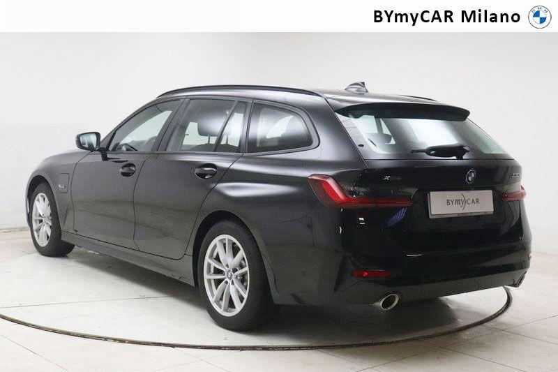 BMW Serie 3 330e Touring xdrive Business Advantage auto https://cdn.bymycar.eu/it-bo/assets/images/vehicles/vo/5981/BMW-SERIE-3-G21-2019-TOURING-jpg-14.jpg