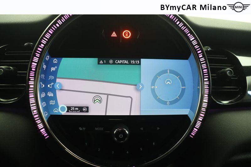 Mini Mini Mini 5p 1.5 Cooper Classic auto https://cdn.bymycar.eu/it-bo/assets/images/vehicles/vo/5982/MINI-MINI-IV-F55-2021-5P-jpg-13.jpg