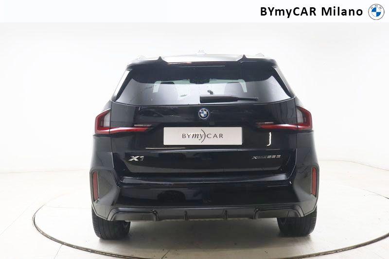 BMW X1 X1 xdrive 25e MSport Pro auto https://cdn.bymycar.eu/it-bo/assets/images/vehicles/vo/5997/BMW-X1-U11-jpg-3.jpg