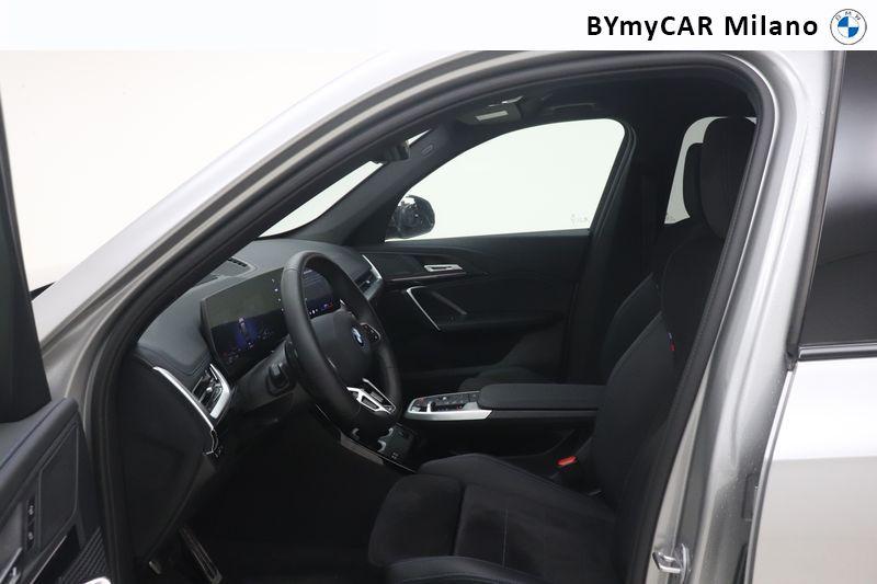BMW X1 X1 xdrive 25e MSport Pro auto https://cdn.bymycar.eu/it-bo/assets/images/vehicles/vo/5999/BMW-X1-U11-jpg-10.jpg
