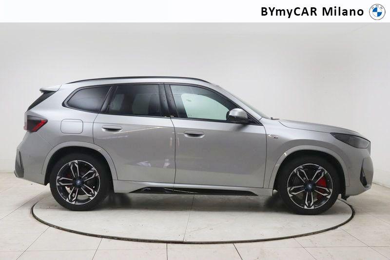 BMW X1 X1 xdrive 25e MSport Pro auto https://cdn.bymycar.eu/it-bo/assets/images/vehicles/vo/6000/BMW-X1-U11-jpg-6.jpg