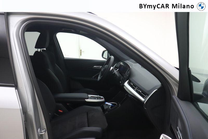 BMW X1 X1 xdrive 25e MSport Pro auto https://cdn.bymycar.eu/it-bo/assets/images/vehicles/vo/6000/BMW-X1-U11-jpg-8.jpg