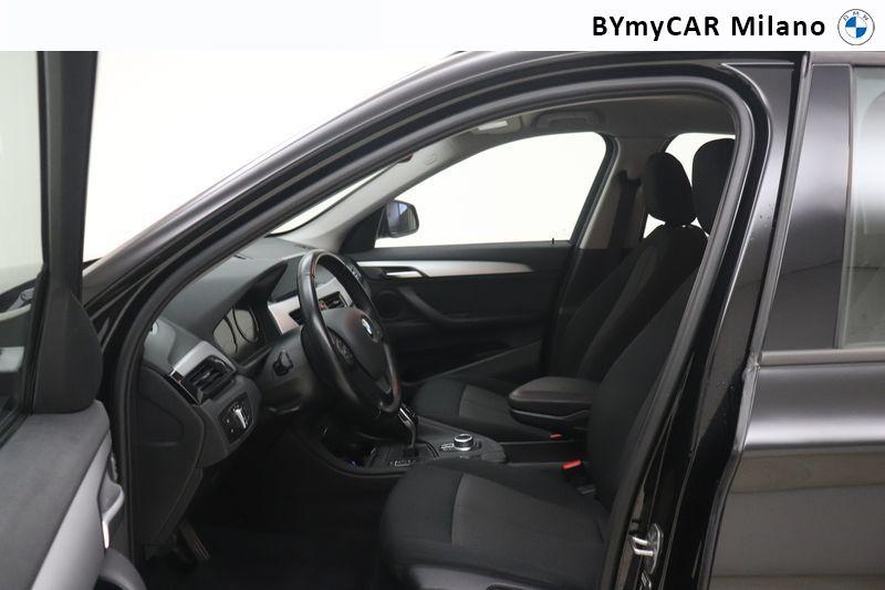 BMW X1 X1 sdrive18d Business Advantage auto https://cdn.bymycar.eu/it-bo/assets/images/vehicles/vo/6008/BMW-X1-F48-2019-jpg-10.jpg