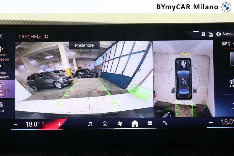 BMW Serie 5 520d 48V xdrive MSport auto https://cdn.bymycar.eu/it-bo/assets/images/vehicles/vo/6040/BMW-SERIE-5-G60-BERLINA-jpg-13.jpg