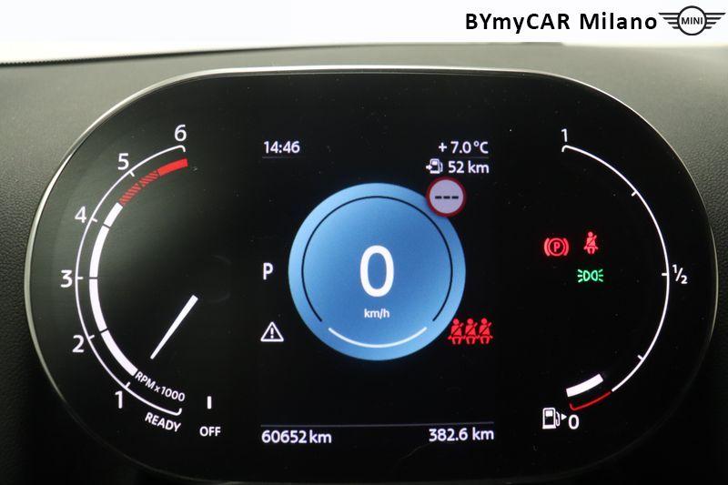 Mini Countryman Mini Countryman 2.0 Cooper D Business auto https://cdn.bymycar.eu/it-bo/assets/images/vehicles/vo/6047/MINI-MINI-COUNTRYMAN-F60-2020-jpg-11.jpg