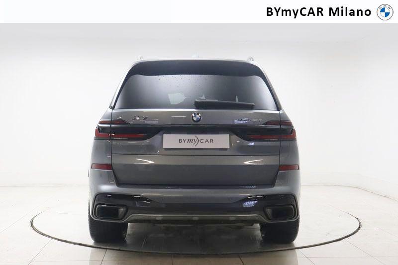 BMW X7 X7 xdrive 40d 48V MSport auto 7p.ti https://cdn.bymycar.eu/it-bo/assets/images/vehicles/vo/6056/BMW-X7-G07-2022-jpg-3.jpg