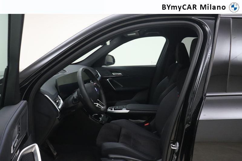 BMW X1 X1 xdrive 25e MSport Pro auto https://cdn.bymycar.eu/it-bo/assets/images/vehicles/vo/6062/BMW-X1-U11-jpg-10.jpg