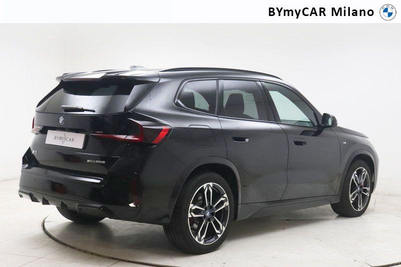BMW X1 X1 xdrive 25e MSport Pro auto https://cdn.bymycar.eu/it-bo/assets/images/vehicles/vo/6062/BMW-X1-U11-jpg-7.jpg