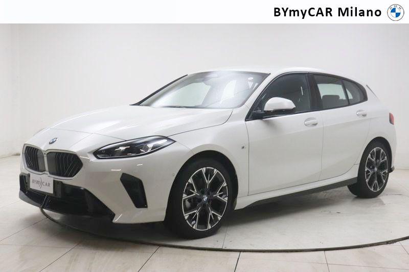 BMW Serie 1 120 48V MSport auto https://cdn.bymycar.eu/it-bo/assets/images/vehicles/vo/6081/BMW-SERIE-1-F70-jpg-0.jpg